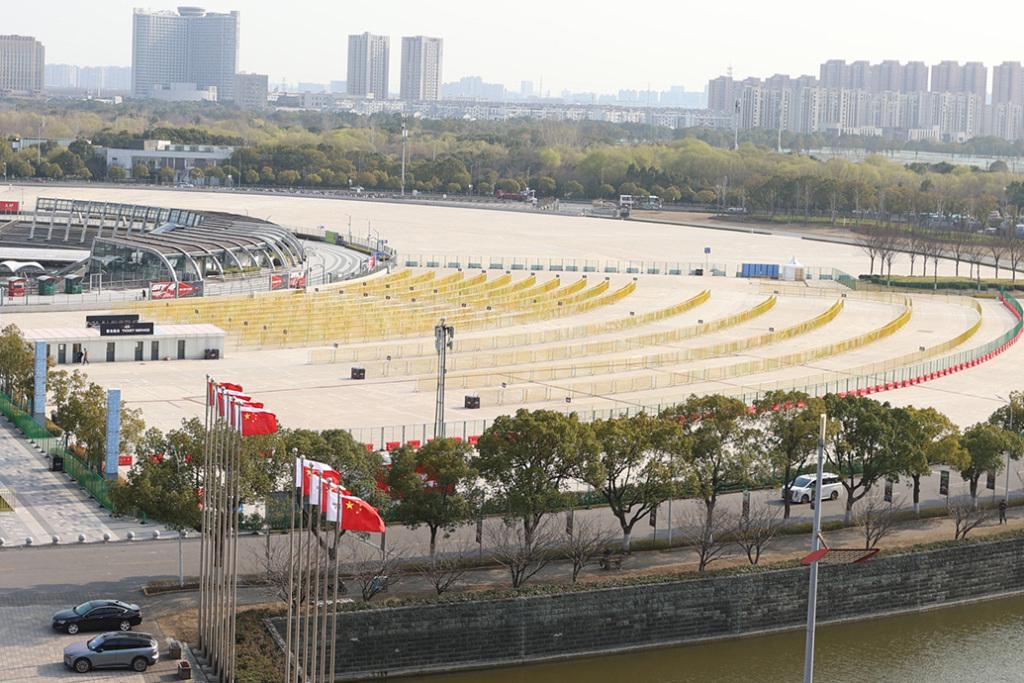 华体会官网入口注册-F1中国大奖赛预计有23万人次现场观赛，警方：视人流量开展波次放行